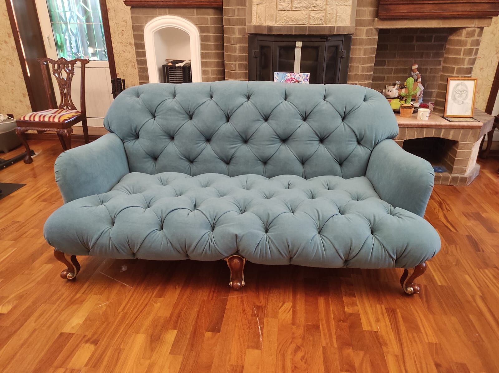 Перетяжка дивана. Рижская